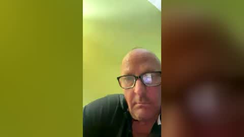Snapshot of bournerobert1967 chatting on 08/01/26, 08:57 bournerobert1967 online show from 08/01/26, 08:57