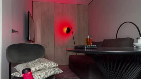 Brat and Confident  Real Femdon Not for everyone  online show from 01/19/26, 04:11