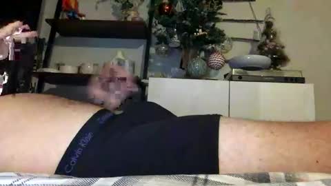 boxerbro123 online show from 11/25/25, 08:09