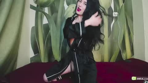 Snapshot of boxinghelen chatting on 01/08/25, 04:22 Helen online show from 01/08/25, 04:22