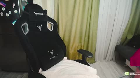 Helen  online show from 01/29/25, 06:39