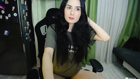 Helen  online show from 01/30/25, 06:43