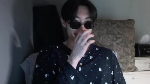 Snapshot of boxman556990 chatting on 12/15/24, 08:52 boxman556990 online show from 12/15/24, 08:52