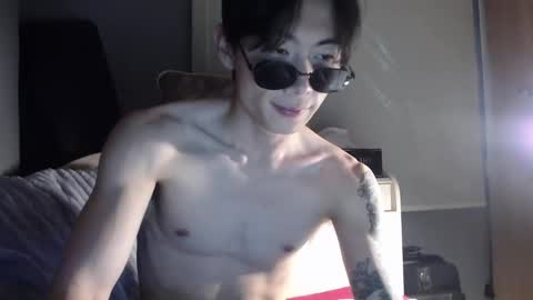 Snapshot of boxman556990 chatting on 12/27/24, 12:18 boxman556990 online show from 12/27/24, 12:18