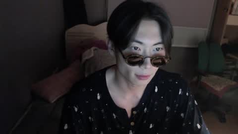 Snapshot of boxman556990 chatting on 03/09/25, 04:55 boxman556990 online show from 03/09/25, 04:55