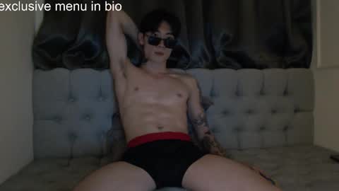 Snapshot of boxman556990 chatting on 11/26/25, 11:22 boxman556990 online show from 11/26/25, 11:22