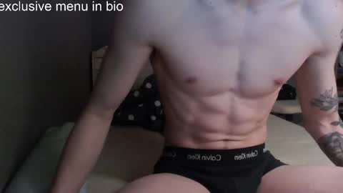 Snapshot of boxman556990 chatting on 12/21/25, 05:14 boxman556990 online show from 12/21/25, 05:14