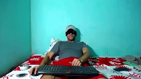 boy_horny_dirty online show from 01/10/26, 10:47