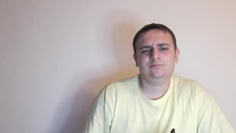 Snapshot of boy_is_here chatting on 10/15/25, 06:30 Andreas online show from 10/15/25, 06:30