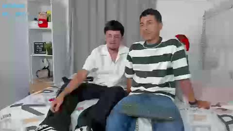 boy_jerry online show from 12/20/25, 04:19