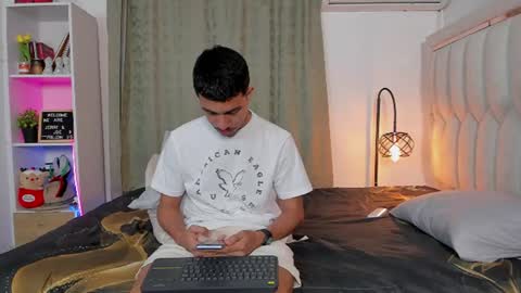Snapshot of boy_jerry chatting on 07/06/26, 10:12 boy_jerry online show from 07/06/26, 10:12
