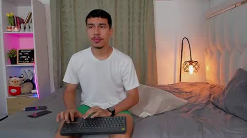 Snapshot of boy_jerry chatting on 07/12/26, 09:22 boy_jerry online show from 07/12/26, 09:22