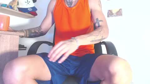 Snapshot of boy_master5 chatting on 02/10/25, 11:04 boy_master5 online show from 02/10/25, 11:04