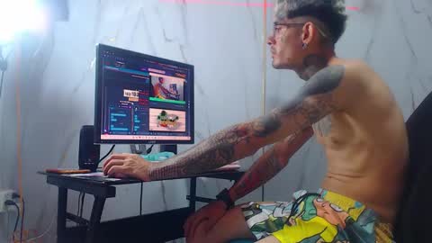 Snapshot of boy_tatto77 chatting on 03/13/26, 07:09 boy_tatto77 online show from 03/13/26, 07:09