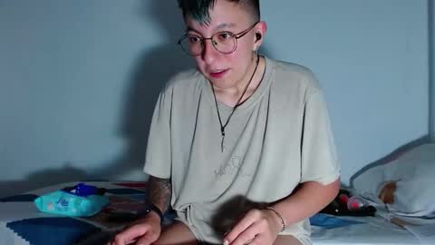 Edward ftm trans queerslave online show from 11/30/25, 03:43