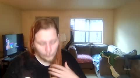 Snapshot of boyandfriend chatting on 09/21/25, 10:33 clay online show from 09/21/25, 10:33