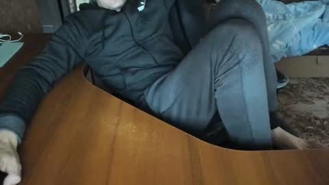 BoyApollon online show from 11/21/25, 10:25