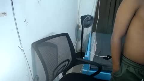 boyax16 online show from 02/06/25, 10:37