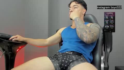 Snapshot of boyc02_ chatting on 01/04/25, 01:31 boyc02_ online show from 01/04/25, 01:31