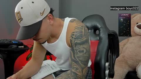 Snapshot of boyc02_ chatting on 01/16/25, 02:19 boyc02_ online show from 01/16/25, 02:19