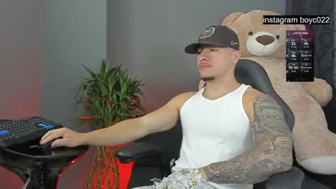 Snapshot of boyc02_ chatting on 02/17/25, 12:38 boyc02_ online show from 02/17/25, 12:38