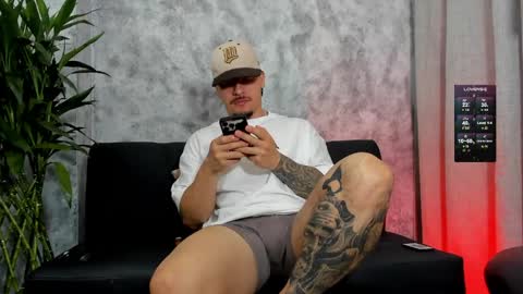 boyc02_ online show from 12/19/25, 10:33