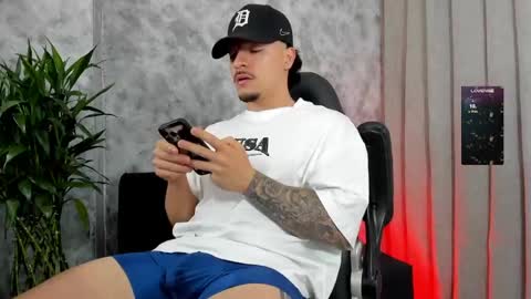 boyc02_ online show from 12/21/25, 11:39