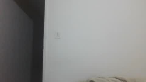 Snapshot of boycock777 chatting on 12/28/24, 09:31 Tommy - OnFns  tommy  874 online show from 12/28/24, 09:31