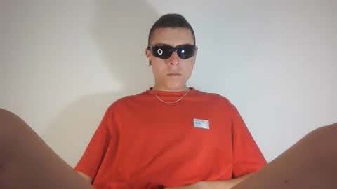 Snapshot of boycock777 chatting on 02/12/25, 06:51 Tommy - OnFns  tommy  874 online show from 02/12/25, 06:51