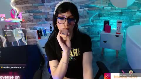 Snapshot of boyfox_tay chatting on 10/24/25, 03:58 boyfox_tay online show from 10/24/25, 03:58