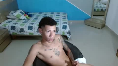 boyhot_sw online show from 02/14/25, 04:47