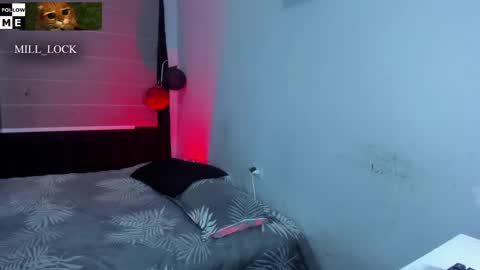 Snapshot of boylatin_777 chatting on 12/19/24, 02:12 miguel online show from 12/19/24, 02:12