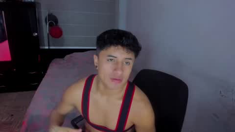 Snapshot of boylatin_777 chatting on 01/17/25, 02:18 miguel online show from 01/17/25, 02:18