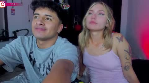 Snapshot of boylatin_777 chatting on 02/12/25, 04:23 miguel online show from 02/12/25, 04:23