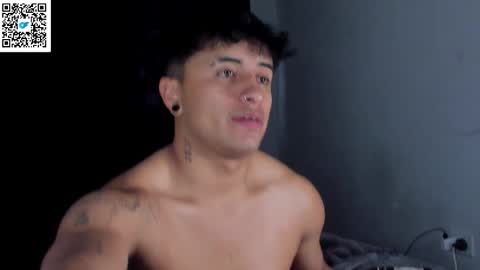 Snapshot of boylatin_777 chatting on 09/13/25, 06:40 miguel online show from 09/13/25, 06:40