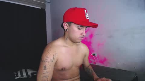 Snapshot of boylatin_777 chatting on 09/18/25, 10:56 miguel online show from 09/18/25, 10:56