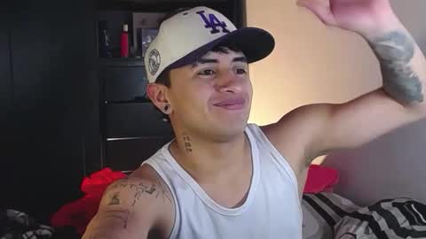 Snapshot of boylatin_777 chatting on 03/17/26, 03:26 miguel online show from 03/17/26, 03:26