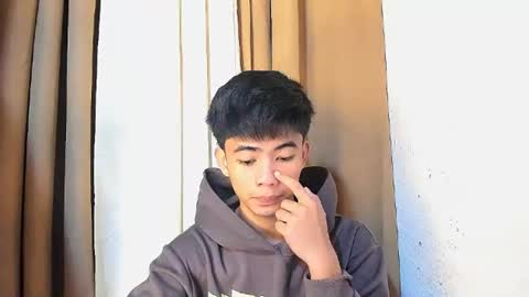 Snapshot of boynextdoor4ux chatting on 06/15/26, 11:40 HI IM JAMES DONT FORGET GIVE ME THUMBS UP AND JOIN TO MY FANCLUB online show from 06/15/26, 11:40