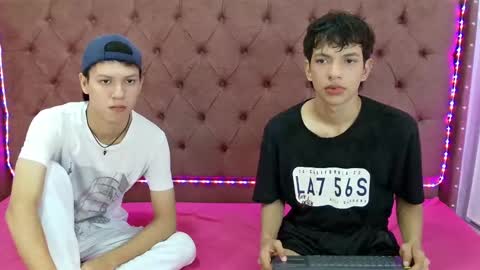 ALEX - TAYLER  -MIKE online show from 12/20/24, 01:43