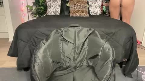 Puddin online show from 12/16/25, 04:17