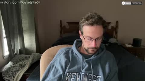 boysetsfire34 online show from 11/18/25, 04:33