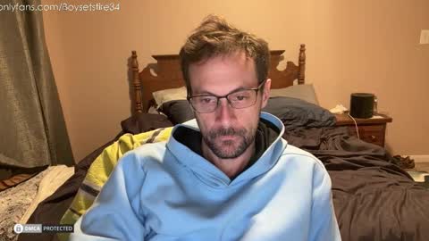 boysetsfire34 online show from 12/13/25, 11:32