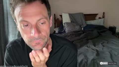 boysetsfire34 online show from 04/05/26, 02:03