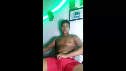 Snapshot of boysex1124 chatting on 04/16/26, 12:44 andrew online show from 04/16/26, 12:44