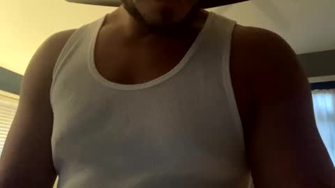 Snapshot of boytoy8969 chatting on 01/10/25, 12:58 boytoy8969 online show from 01/10/25, 12:58