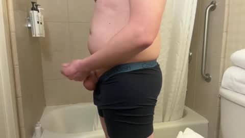 Snapshot of boytoybenny chatting on 04/14/26, 02:28 BoyToyBenny online show from 04/14/26, 02:28