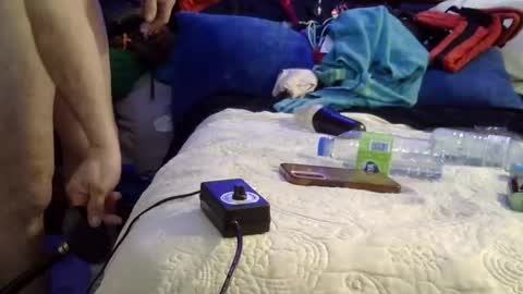 Snapshot of bpstamourconstruction1 chatting on 04/04/26, 08:34 bpstamourconstruction1 online show from 04/04/26, 08:34