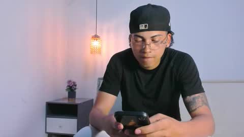 Snapshot of br4ndon_cooper chatting on 03/25/26, 04:57 Brandon online show from 03/25/26, 04:57