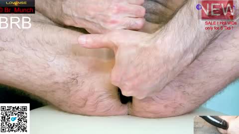 Snapshot of br_munch chatting on 04/09/26, 04:45 Baron online show from 04/09/26, 04:45