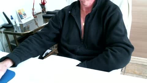 Snapshot of braccobald chatting on 03/17/26, 09:12 Braccobald online show from 03/17/26, 09:12